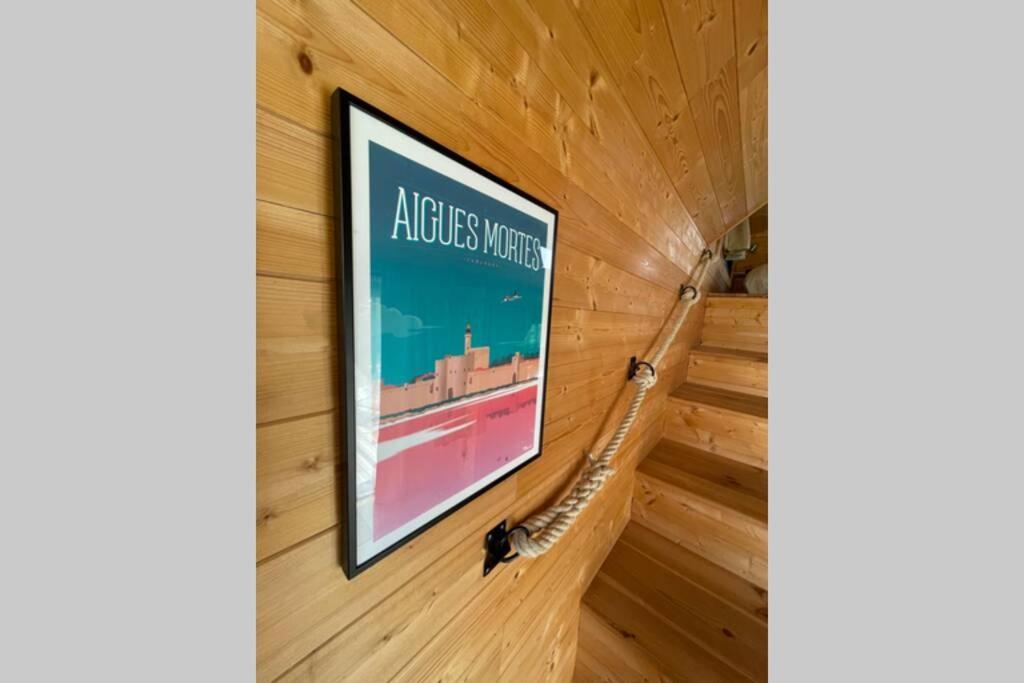 séjour insolite et écologique dans une Tiny house Aigues-Mortes Esterno foto