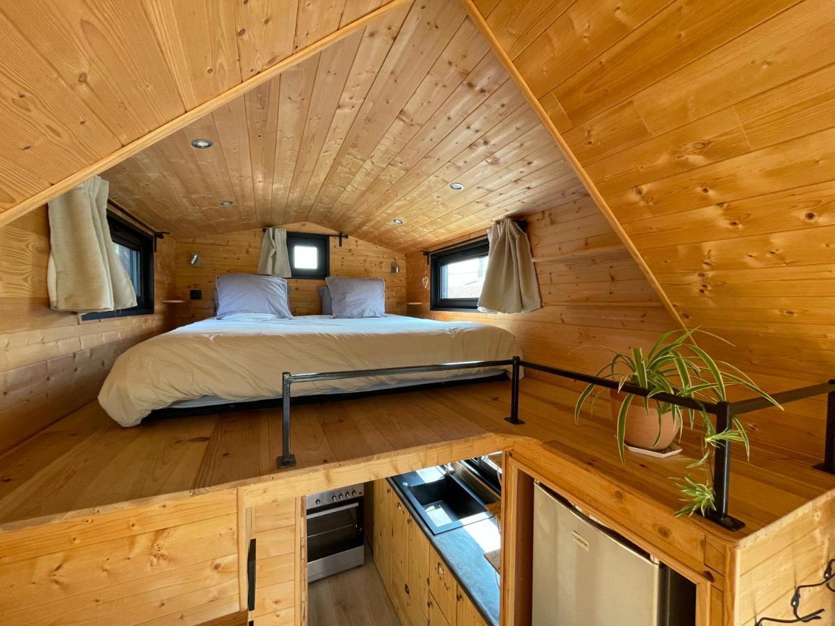 séjour insolite et écologique dans une Tiny house Aigues-Mortes Esterno foto
